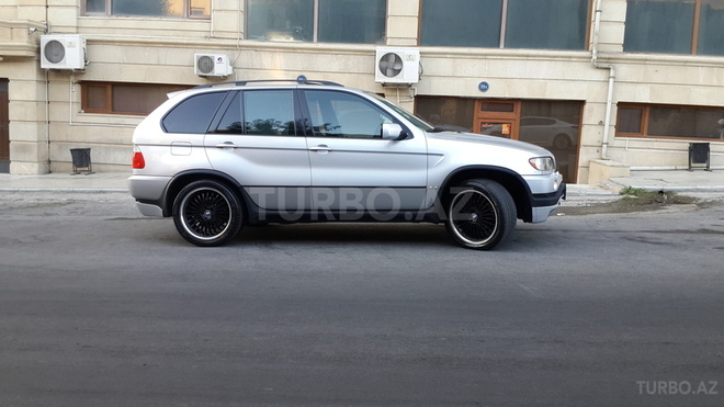 BMW X5 2002, 125,000 km - 4.4 l - Bakı