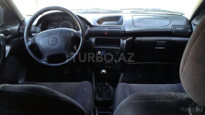 Opel Astra 1997, 230,000 km - 1.6 l - Bakı
