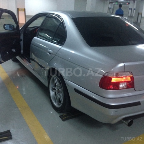 BMW 528 1996, 230,000 km - 2.8 l - Bakı