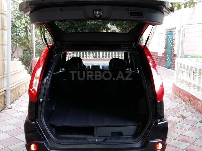 Nissan X-Trail 2013, 85,000 km - 2.5 л - Bakı