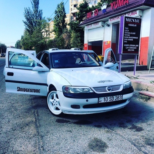Opel Vectra 1997, 246,000 km - 0.2 l - Bakı