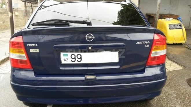 Opel Astra 1998, 180,000 km - 1.6 l - Bakı