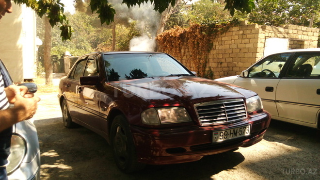 Mercedes C 200 1998, 237,852 km - 2.0 л - Bakı
