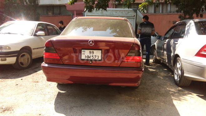 Mercedes C 200 1998, 237,852 km - 2.0 л - Bakı
