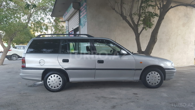 Opel Astra 1997, 2,650,000 km - 1.6 l - Bakı