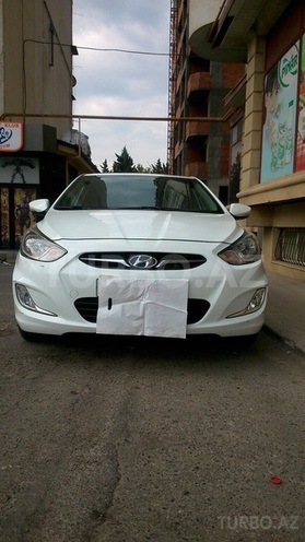Hyundai Accent 2013, 94,000 km - 1.4 л - Bakı