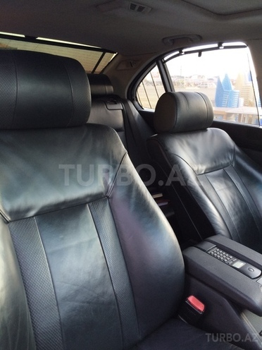 BMW 530 2001, 266,000 km - 3.0 л - Bakı