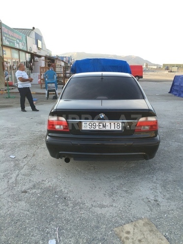 BMW 530 2001, 266,000 km - 3.0 л - Bakı