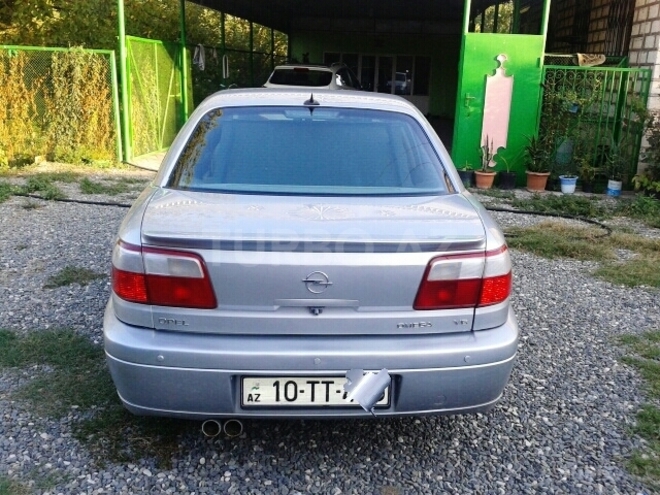 Opel Omega 2001, 268,000 km - 3.0 l - Bakı