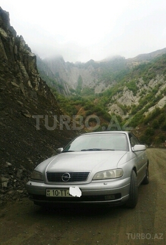 Opel Omega 2001, 268,000 km - 3.0 l - Bakı