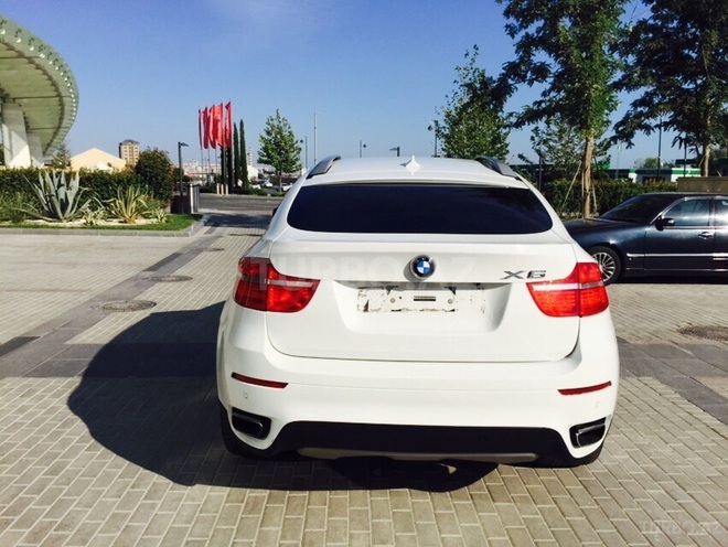 BMW X6 2008, 60,000 km - 4.4 l - Bakı