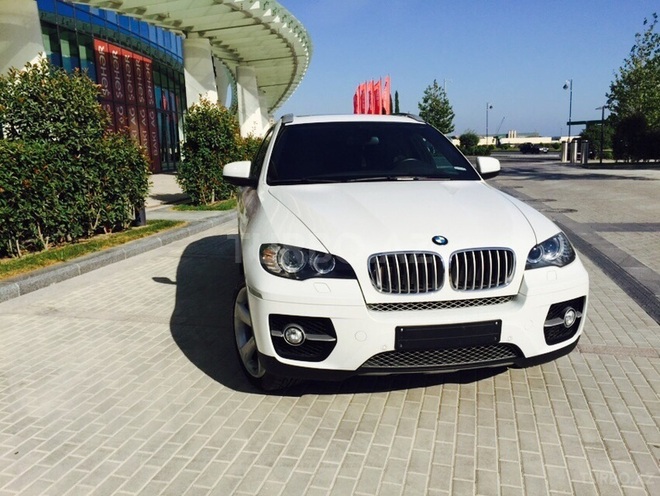 BMW X6 2008, 60,000 km - 4.4 l - Bakı