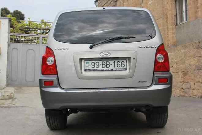 Hyundai Terracan 2004, 298,523 km - 2.9 l - Bakı