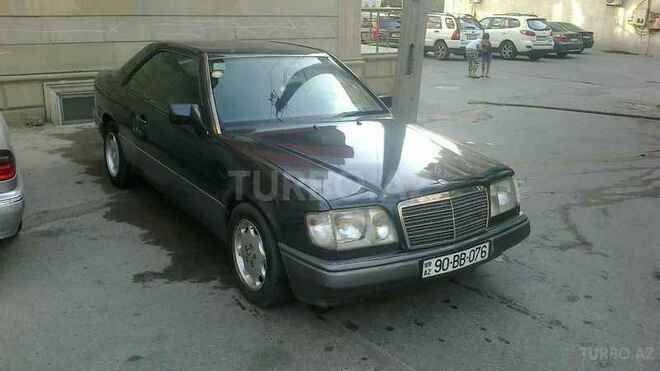 Mercedes E 200 1995, 350,000 km - 2.0 l - Bakı