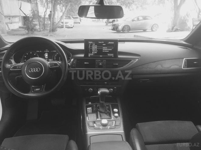 Audi A7 2011, 43,000 km - 3.0 l - Bakı