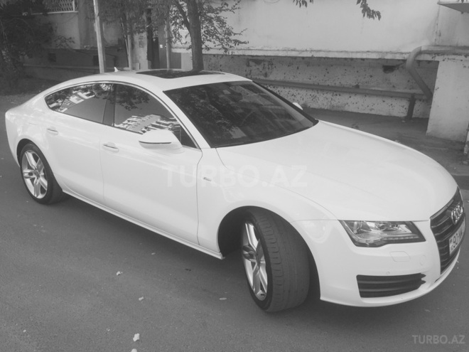 Audi A7 2011, 43,000 km - 3.0 l - Bakı