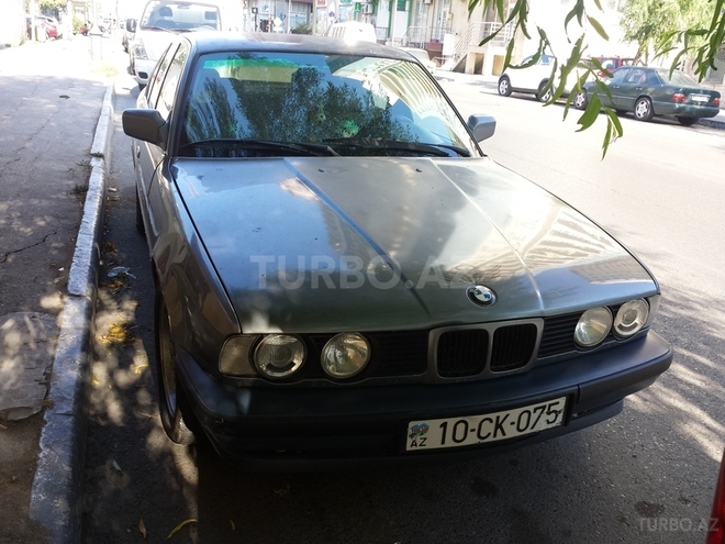 BMW 520 1991, 414,000 km - 0.2 l - Bakı
