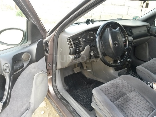 Opel Vectra 1998, 190,000 km - 2.0 l - Bakı