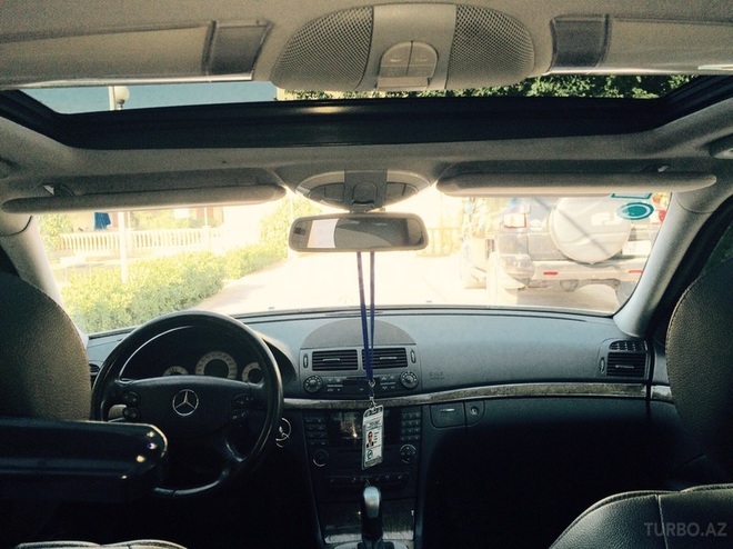Mercedes E 220 2007, 183,000 km - 2.2 l - Bakı