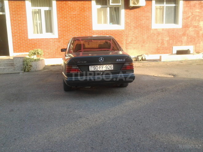 Mercedes E 250 1992, 345,678 km - 2.5 л - Bakı