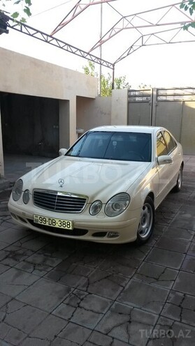 Mercedes E 220 2005, 126,656 km - 2.2 l - Bakı