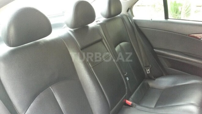 Mercedes E 220 2005, 126,656 km - 2.2 l - Bakı