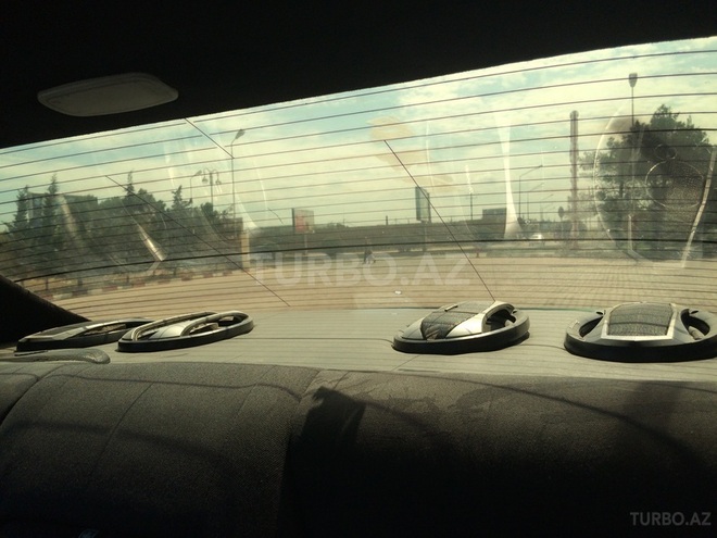 Mercedes E 230 1996, 200,000 km - 2.3 l - Bakı