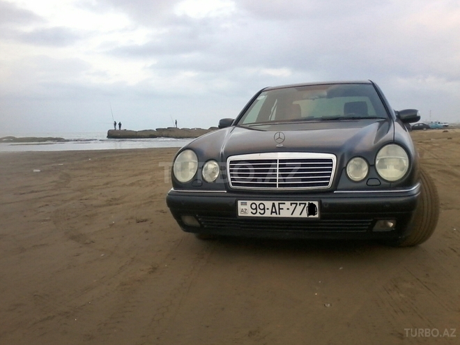 Mercedes E 200 1997, 287,000 km - 2.0 l - Bakı