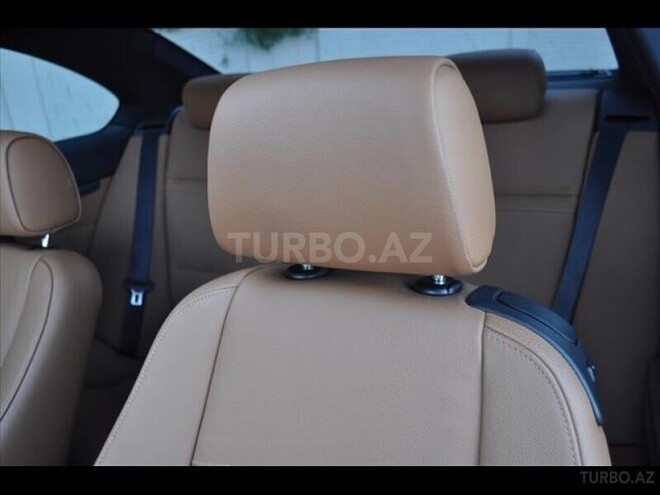 BMW 335 2012, 31,560 km - 2.2 l - Bakı