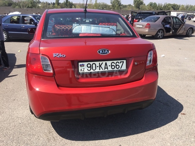 Kia Rio 2010, 100,000 km - 1.4 л - Bakı