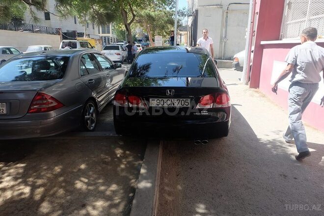 Honda Civic 2009, 63,000 km - 1.8 л - Bakı