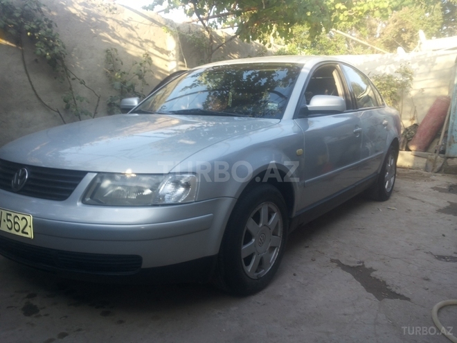 Volkswagen Passat 1999, 159,000 km - 2.8 l - Bakı