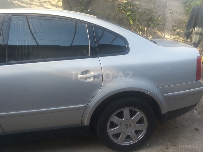 Volkswagen Passat 1999, 159,000 km - 2.8 l - Bakı