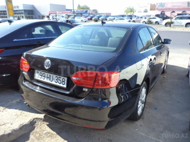 Volkswagen Jetta 2014, 14,000 km - 1.8 l - Bakı
