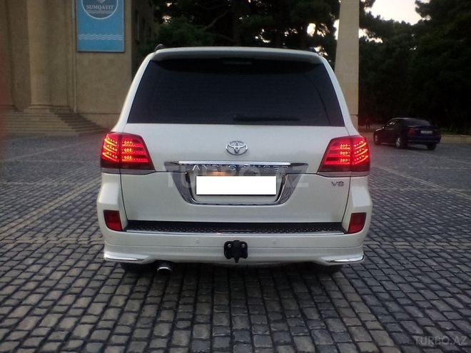 Toyota Land Cruiser 2014, 26,000 km - 4.5 l - Bakı