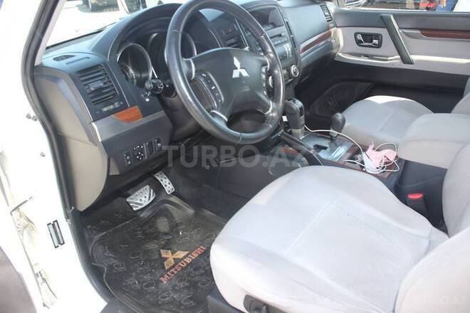 Mitsubishi Pajero 2007, 94,000 km - 3.0 l - Bakı