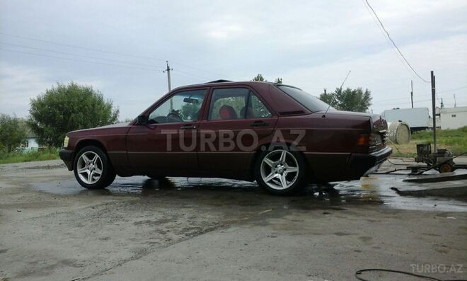 Mercedes 190 1993, 300 km - 1.8 л - Bakı