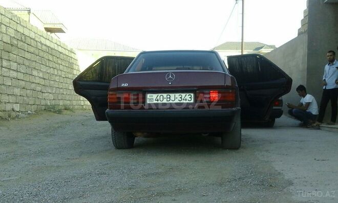 Mercedes 190 1993, 300 km - 1.8 л - Bakı