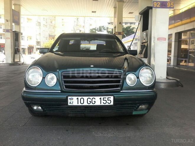 Mercedes E 200 1995, 256,000 km - 2.0 l - Bakı
