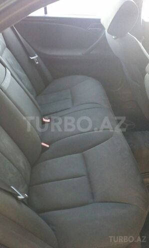 Mercedes E 200 1995, 256,000 km - 2.0 l - Bakı