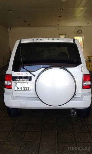 Mitsubishi Pajero io 2000, 124,000 km - 1.8 л - Bakı