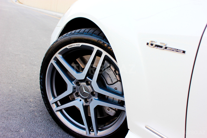 Mercedes S 63 AMG 2009, 54,000 km - 6.2 l - Bakı