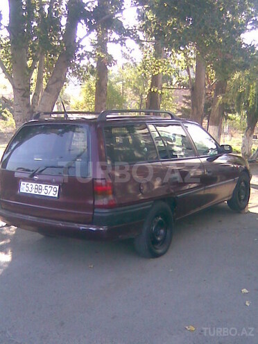Opel Astra 1996, 281,695 km - 1.6 l - Bakı