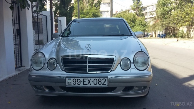 Mercedes E 240 1999, 142,481 km - 2.4 l - Bakı