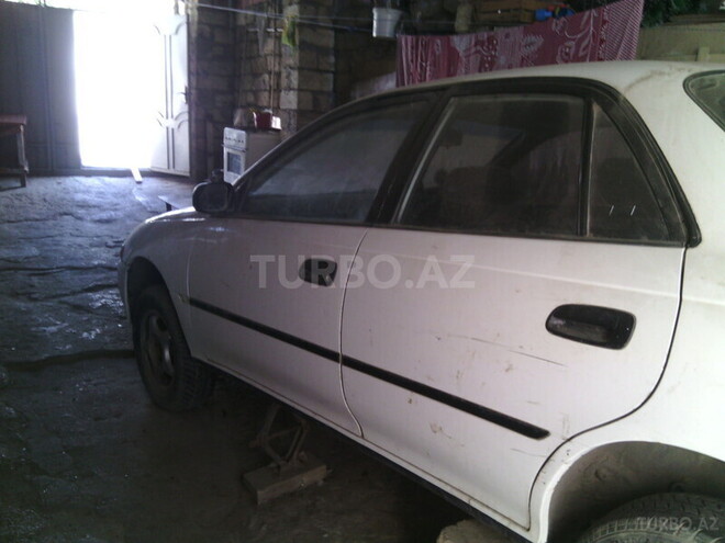 Toyota Carina 1992, 300,000 km - 1.6 л - Bakı