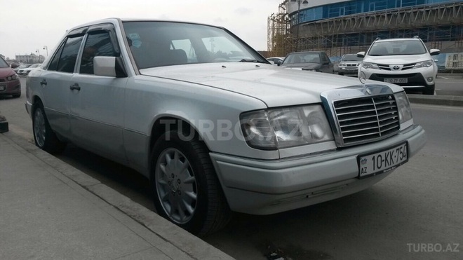 Mercedes E 300 1992, 600,000 km - 3.0 л - Bakı