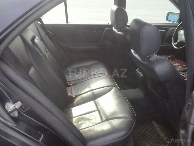 Mercedes E 220 1998, 440,000 km - 2.2 l - Bakı