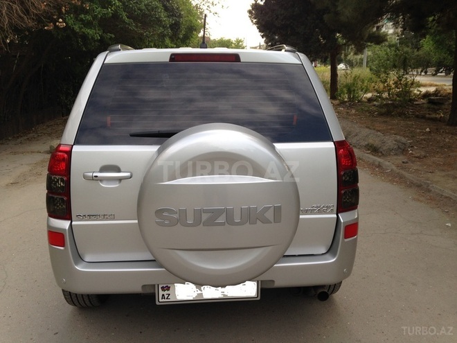 Suzuki Grand Vitara 2007, 180,000 km - 2.7 l - Bakı