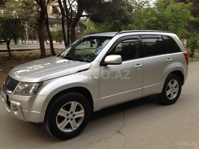 Suzuki Grand Vitara 2007, 180,000 km - 2.7 l - Bakı