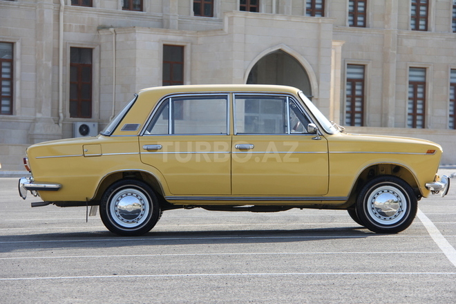 LADA (VAZ) 2103 1983, 155,000 km - 1.5 l - Bakı